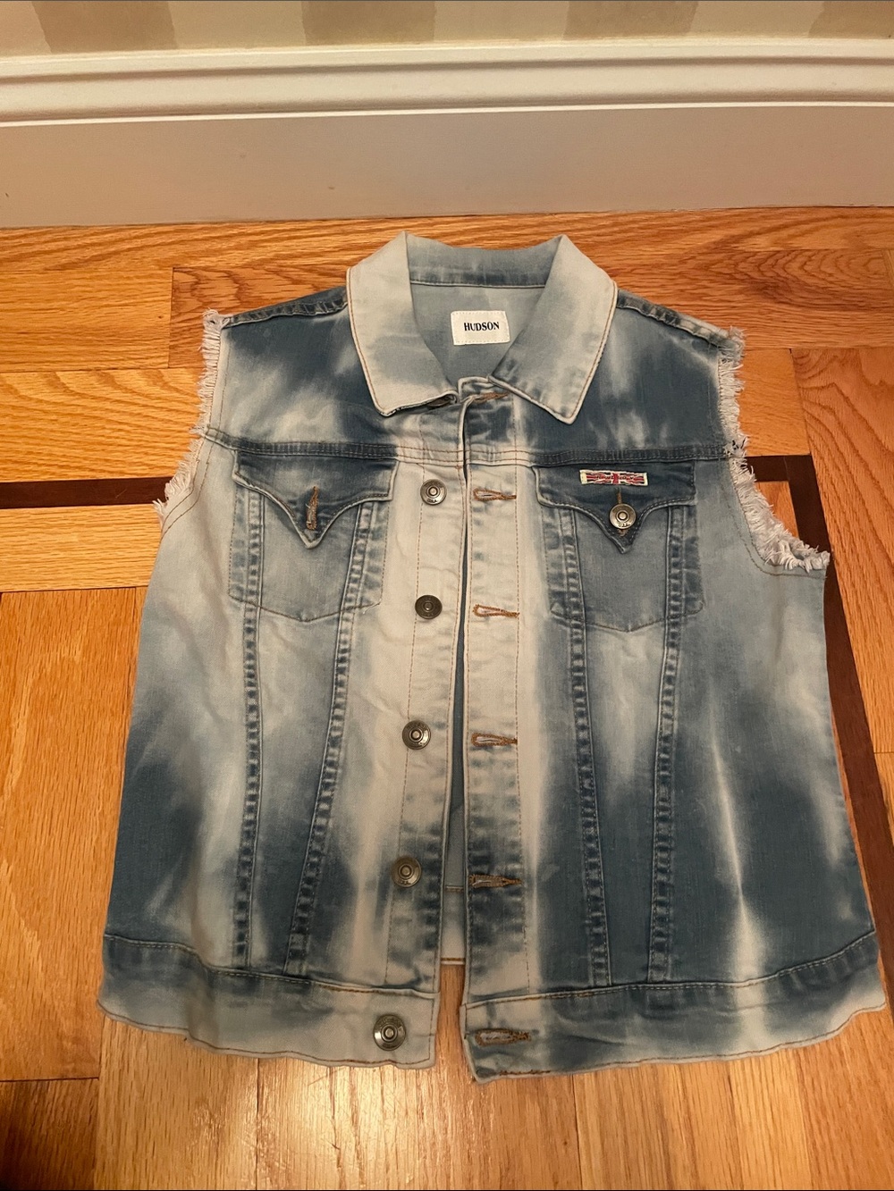 Hudson Jeans Light Blue Washed Denim Sleeveless Vest